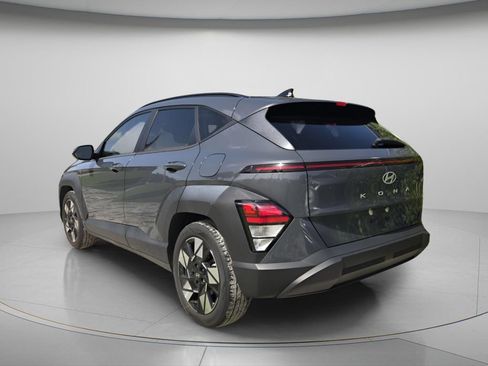 Used 2024 Hyundai Kona SEL FWD image 5