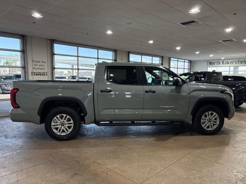 New 2026 Toyota Tundra SR5 image 3