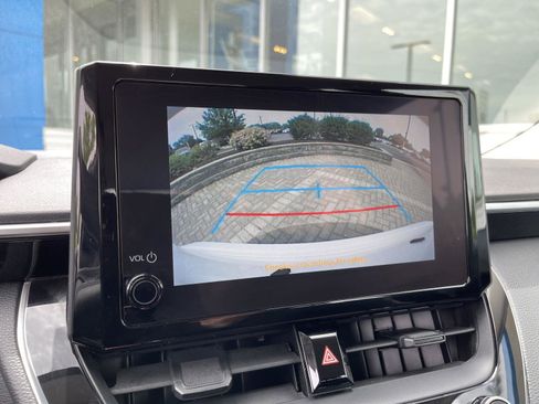 Used 2023 Toyota Corolla LE FWD image 22