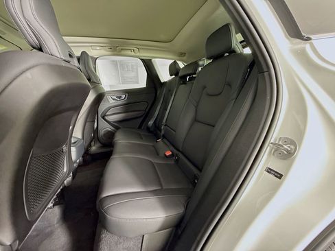 Certified 2023 Volvo XC60 B5 Plus w/ Protection Package Premier FWD image 25