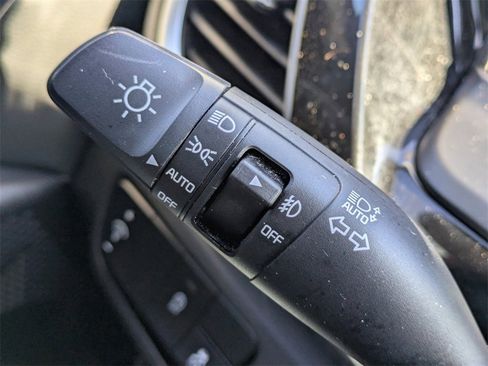 Used 2024 Kia Seltos S image 27