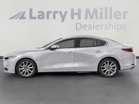 Used 2023 MAZDA MAZDA3 s FWD image 3