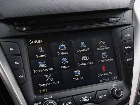 Used 2016 Hyundai Veloster FWD image 16