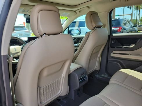 Used 2020 Lincoln Corsair Reserve w/ Elements Package FWD image 10