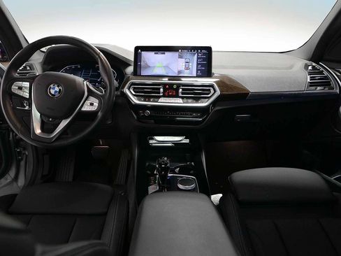 Certified 2024 BMW X3 xDrive30i w/ Premium Package image 11