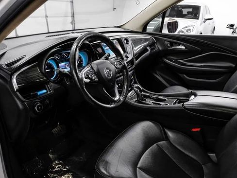 Used 2017 Buick Envision Essence FWD image 3