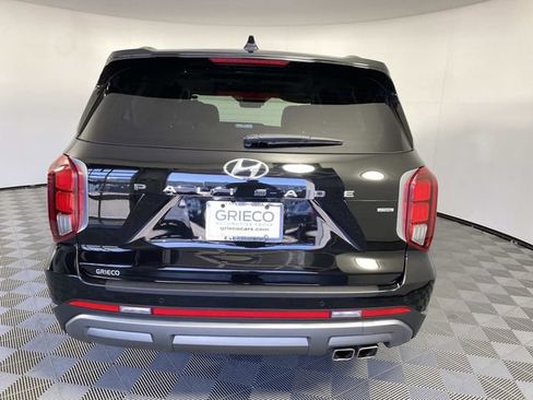 Used 2024 Hyundai Palisade Limited AWD/4WD image 7