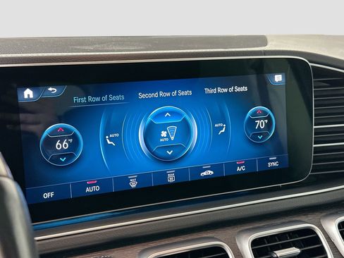 Used 2022 Mercedes-Benz GLS 450 4MATIC image 16