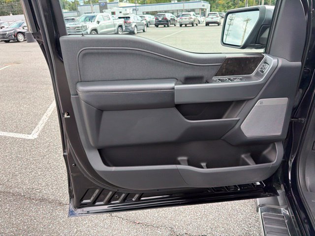 Used 2022 Ford F150 Lariat AWD/4WD image 11