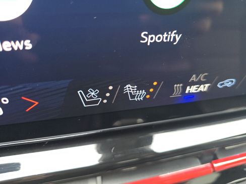 Used 2024 Chevrolet Silverado EV RST image 12