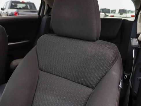 Used 2018 Honda HR-V EX image 27