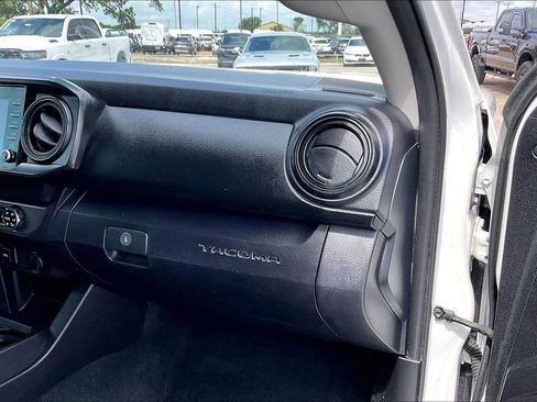 Used 2021 Toyota Tacoma SR RWD image 20