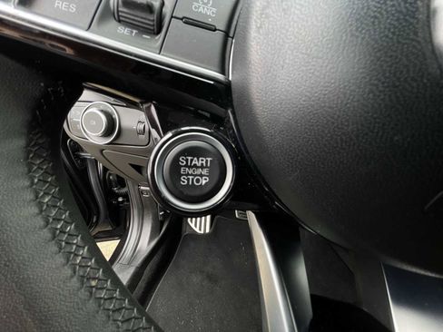 Used 2020 Alfa Romeo Giulia Ti w/ Quick Order Package 22X Lusso image 16