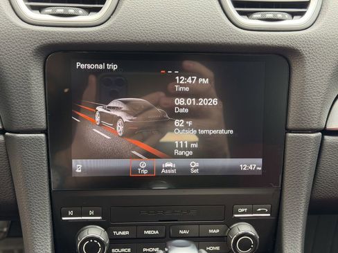 Used 2025 Porsche 718 Cayman w/ Sport Chrono Package image 38