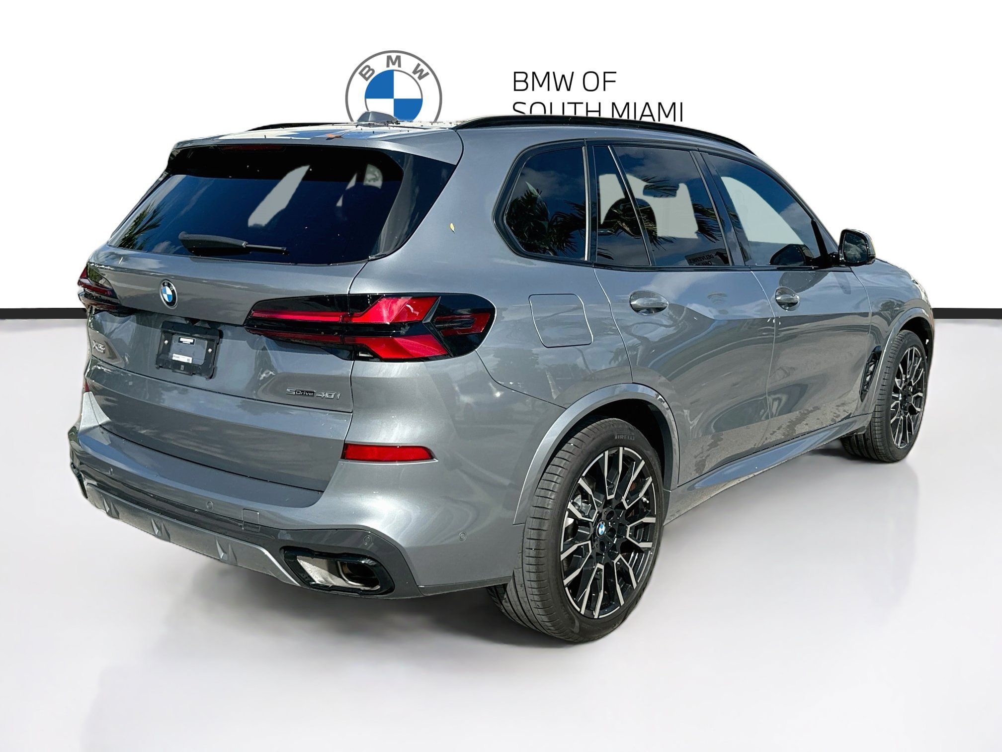 Certified 2024 BMW X5 sDrive40i w/ Executive Package RWD image 7