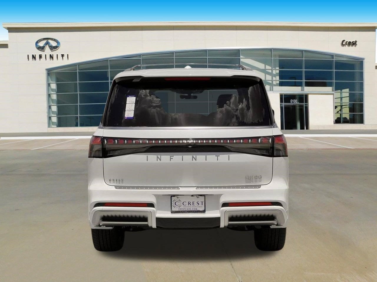 New 2027 INFINITI QX80 Luxe w/ Cargo Package RWD image 4