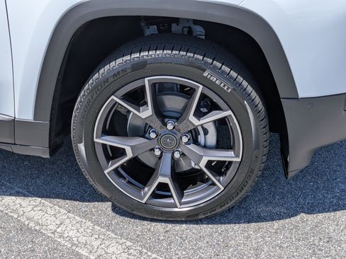 New 2026 Jeep Cherokee Overland AWD/4WD image 10