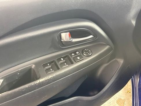 Used 2013 Kia Rio EX FWD image 12