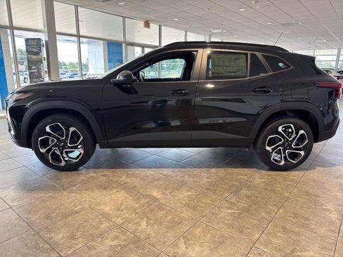 New 2026 Chevrolet Trax RS w/ Driver Confidence Package FWD image 2