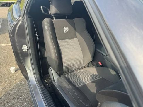 Used 2022 Dodge Challenger R/T Scat Pack RWD image 17