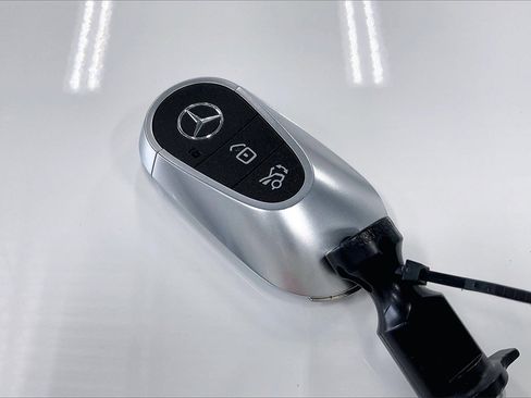 Certified 2025 Mercedes-Benz C 300 Sedan image 13