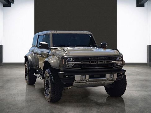 Used 2025 Ford Bronco Raptor AWD/4WD image 12
