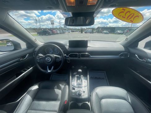 Used 2025 MAZDA CX-5 AWD 2.5 S w/ Preferred Package image 12