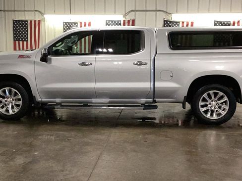 Used 2021 Chevrolet Silverado 1500 LTZ image 3