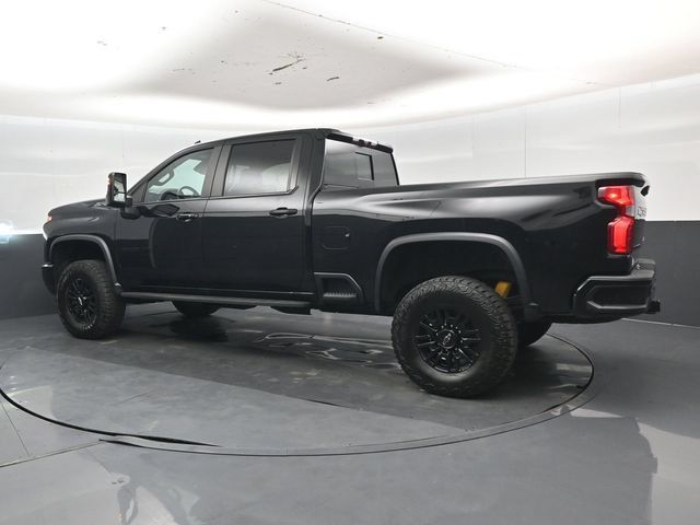 Used 2024 Chevrolet Silverado 2500 ZR2 w/ Technology Package AWD/4WD image 39