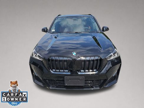 Used 2026 BMW X1 xDrive28i w/ M Sport Package AWD/4WD image 9