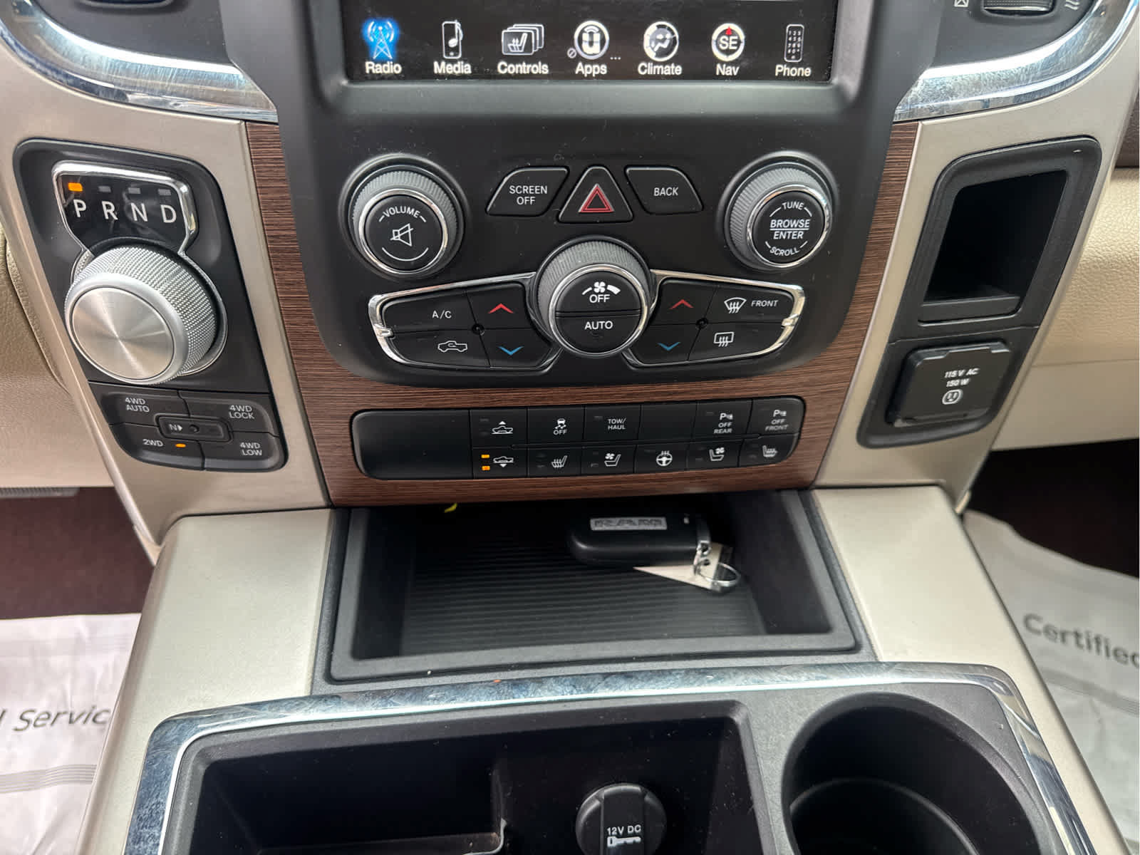 Used 2014 RAM 1500 Laramie w/ Convenience Group AWD/4WD image 33