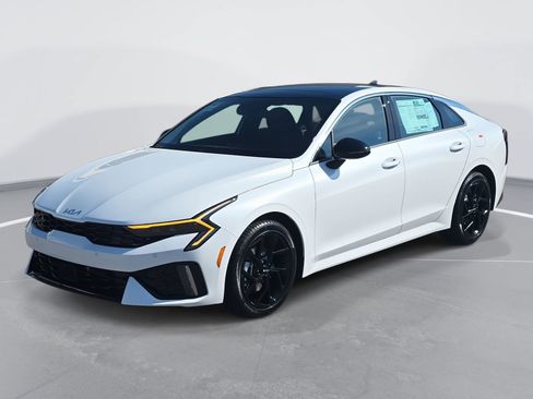 New 2026 Kia K5 GT-Line image 1