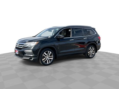Used 2017 Honda Pilot Elite image 4