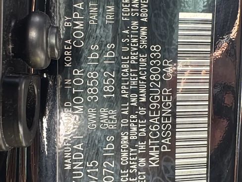 Used 2016 Hyundai Veloster Turbo w/ Option Group 04 FWD image 57