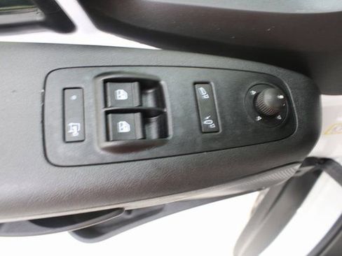 Used 2025 RAM ProMaster 2500 w/ Convenience Group image 13