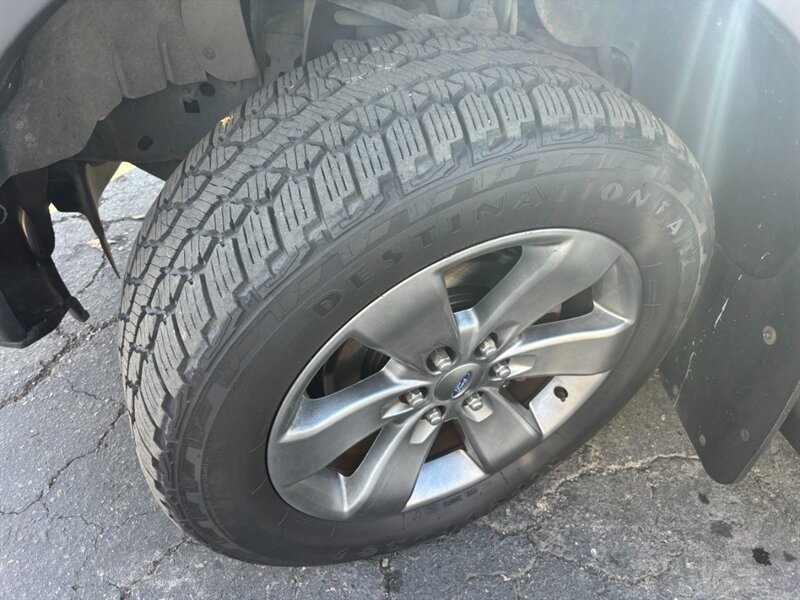 Used 2012 Ford F150 FX4 w/ FX Luxury Pkg AWD/4WD image 23