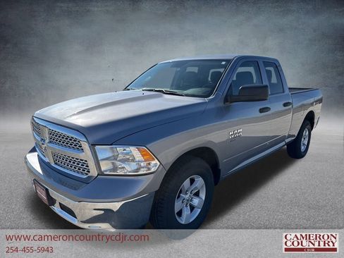 Used 2024 RAM 1500 Classic SLT image 7