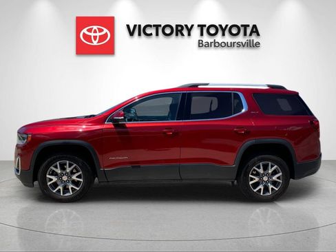 Used 2023 GMC Acadia SLT AWD/4WD image 2