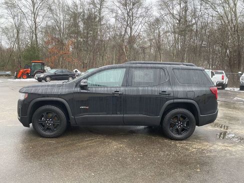 Used 2022 GMC Acadia AT4 w/ Preferred Package image 9