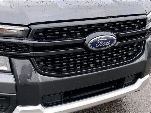 Certified 2024 Ford Ranger XLT w/ Equipment Group 301A High image 28