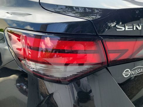 Used 2022 Nissan Sentra S FWD image 10