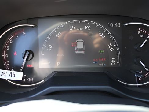 Used 2025 Toyota RAV4 XLE w/ Convenience Package AWD/4WD image 11
