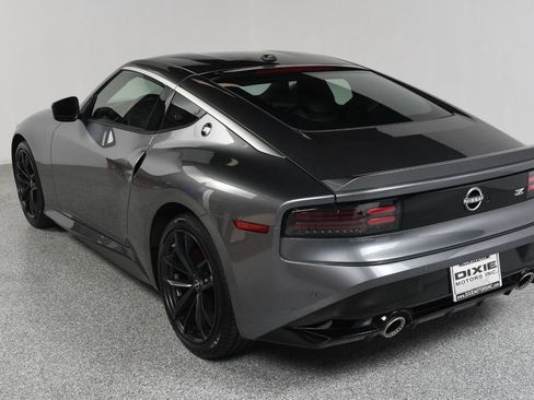 Used 2024 Nissan Z Performance w/ Floor Mat Package RWD image 10