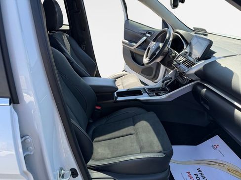 Used 2023 Mitsubishi Eclipse Cross SE image 26