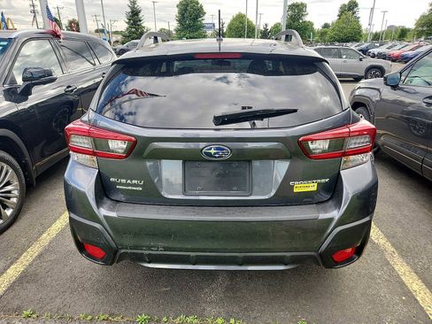 Used 2023 Subaru Crosstrek 2.0i AWD/4WD image 5
