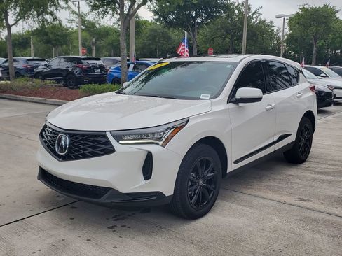 Used 2026 Acura RDX SH-AWD image 3