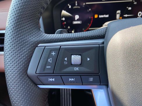 New 2025 Mitsubishi Outlander SEL image 17