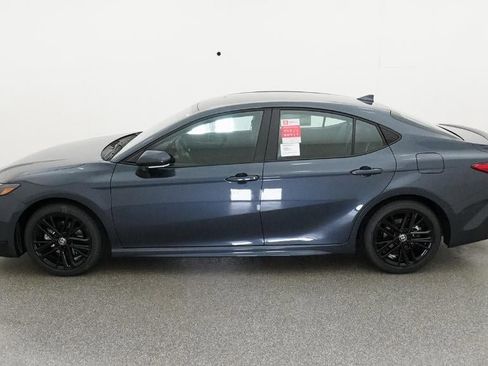 New 2026 Toyota Camry SE image 36