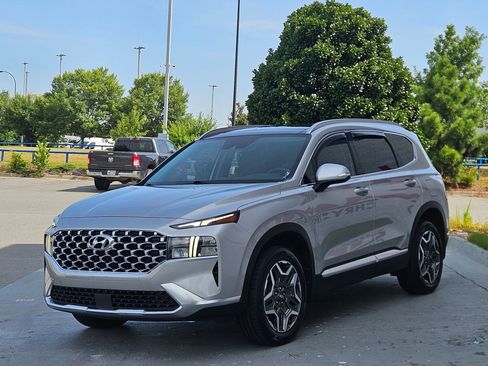 Used 2022 Hyundai Santa Fe SEL Premium AWD/4WD image 3