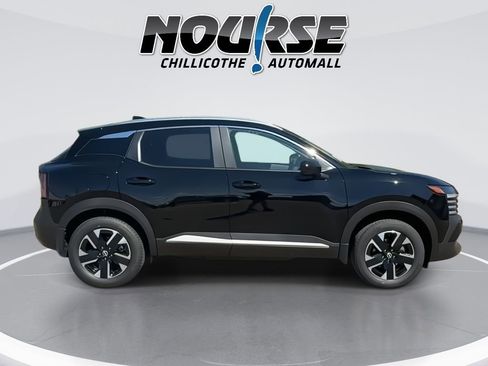 New 2026 Nissan Kicks SV w/ SV Premium Package AWD/4WD image 9